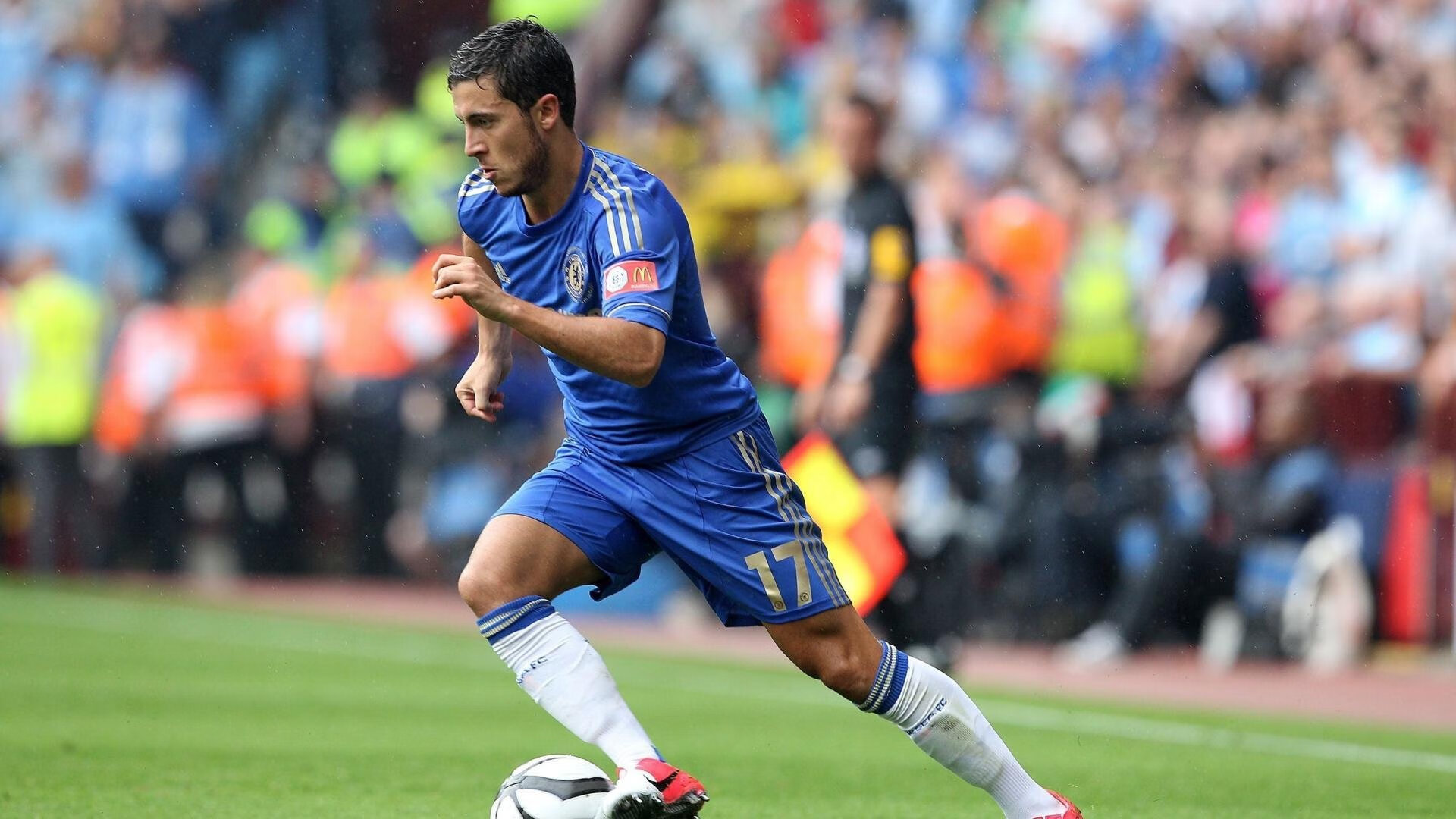 中国足球的场地设施建设规划方案,我国足球场地设施建设的现实困境及其破解对策