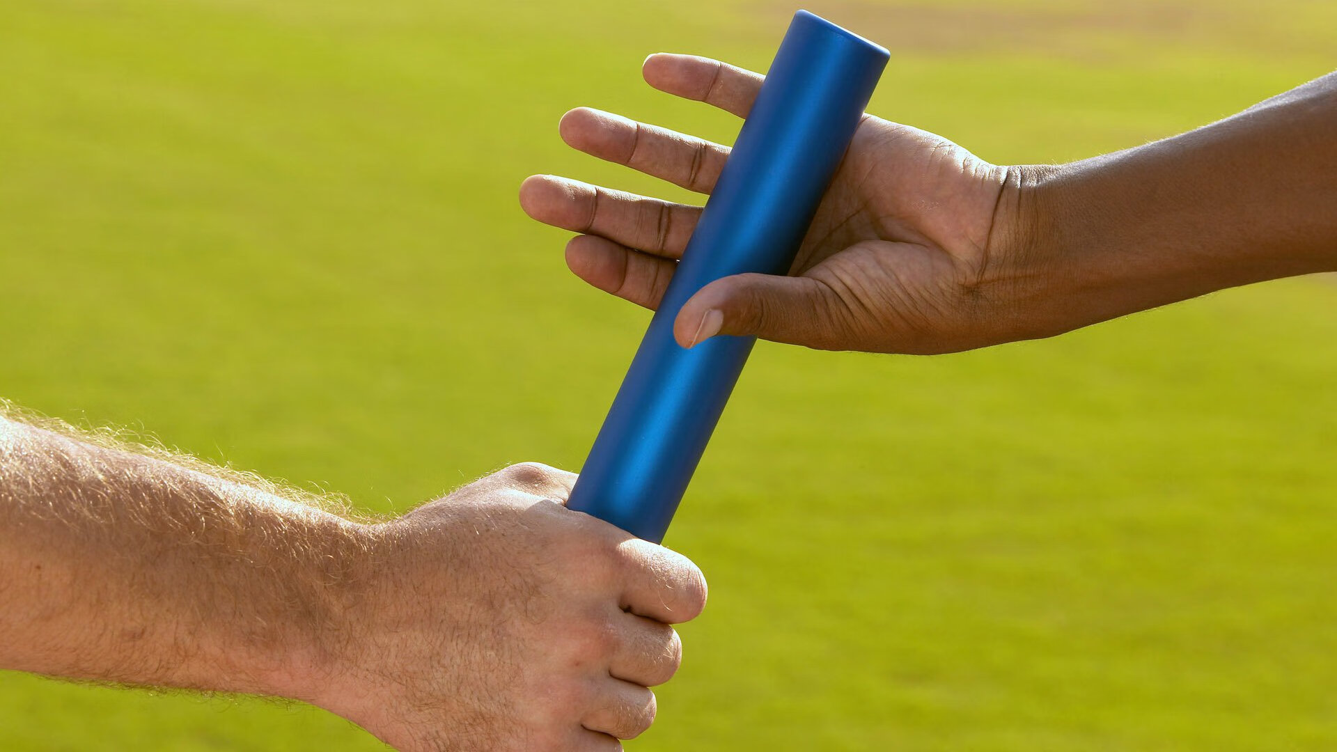 爱游戏电竞同步-城市骑行节，绿色出行新时尚，骑行发现城市之美