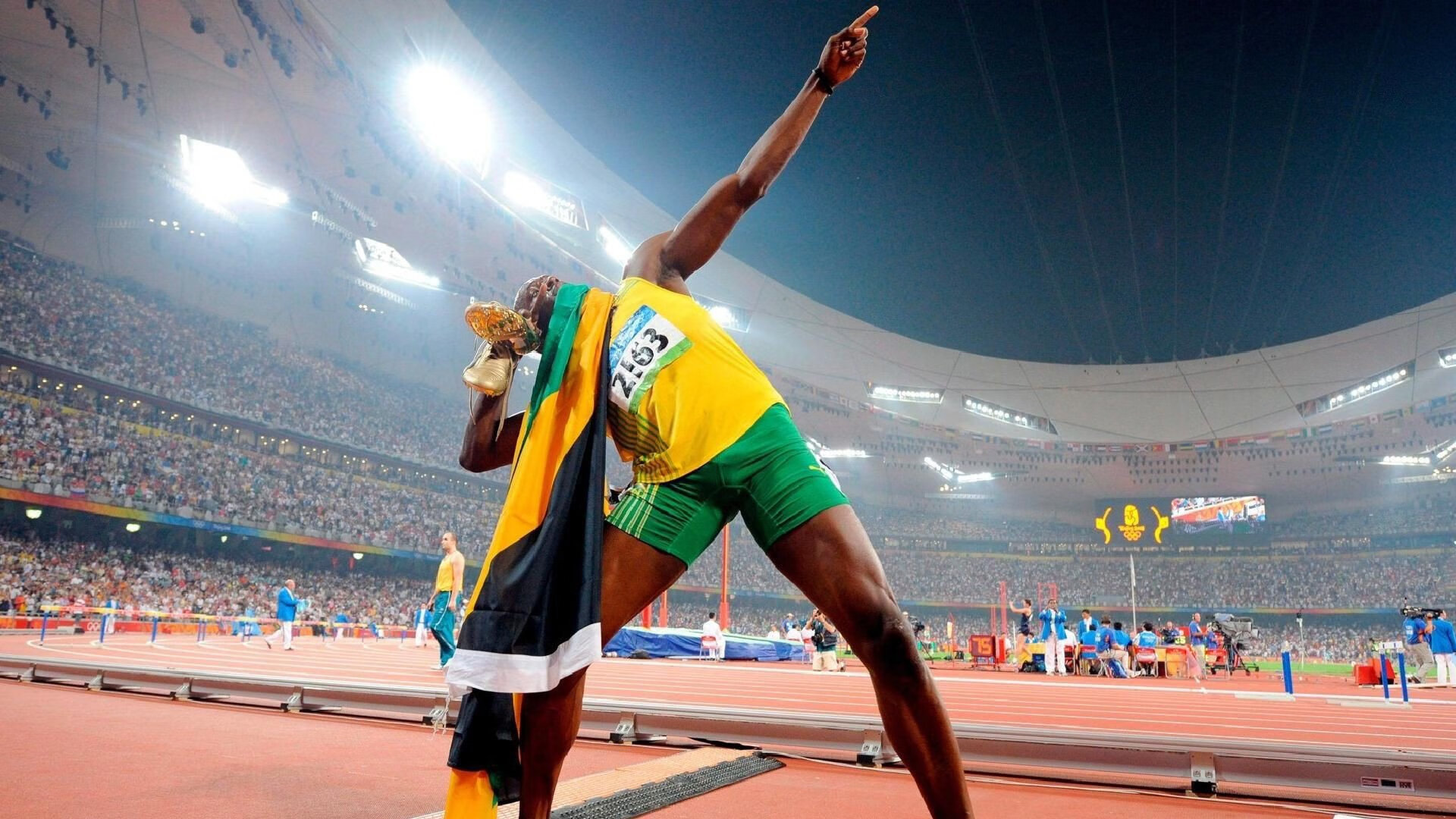 奥古斯堡遭受打击不利,需要及时调整战术,奥古斯堡学院